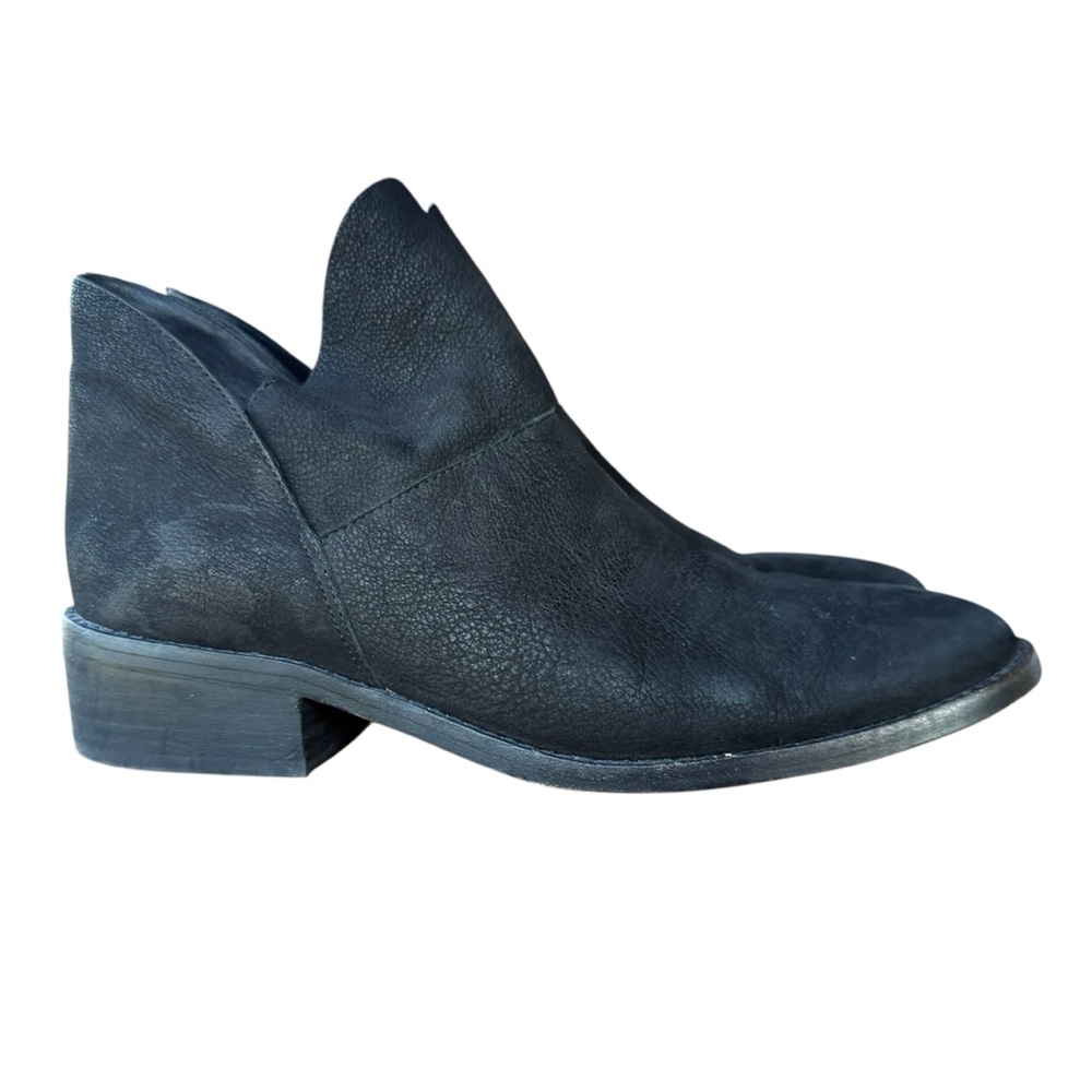 Eileen Fisher Black Ankle Booties